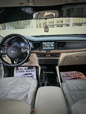 2020 Kia Cadenza