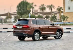 2020 ام جي ار اكس ٨