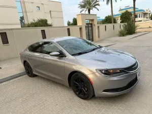 2015 Chrysler 200 in dubai