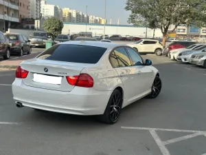 2010 بي أم دابليو الفئة - 3