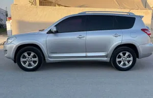 2012 تويوتا راف ٤