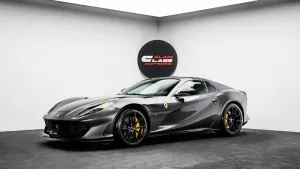 2021 فيراري 812 سوبر فاست in dubai