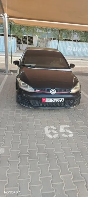 2014 Volkswagen Golf in dubai