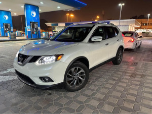 2016 Nissan Rogue in dubai