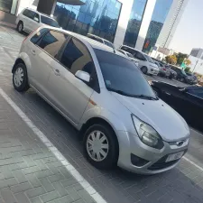 2012 فورد فيجو