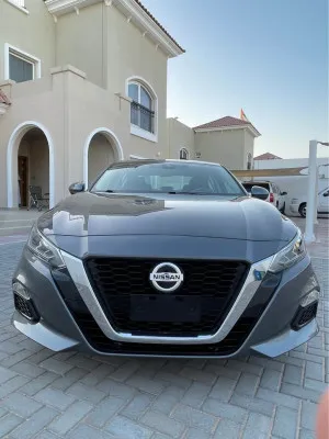2021 Nissan Altima in dubai