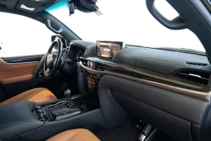2021 Lexus LX 570
