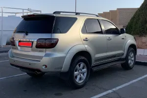 2009 Toyota Fortuner
