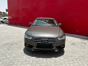 2014 اودي آي ٤ in dubai