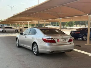 2012 لكزس ال اس