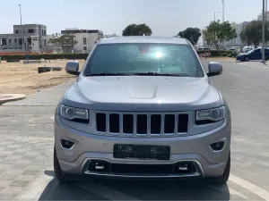 2014 Jeep Grand Cherokee in dubai