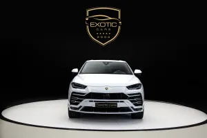 2020 Lamborghini URUS
