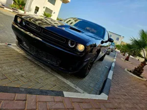 2018 دودج شالنجر in dubai