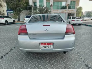 2008 ميتسوبيشي جلنت