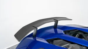 2016 Lamborghini Aventador