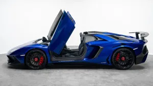 2016 Lamborghini Aventador