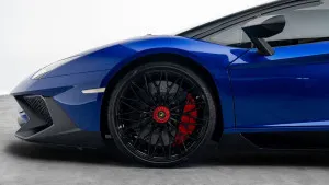 2016 Lamborghini Aventador