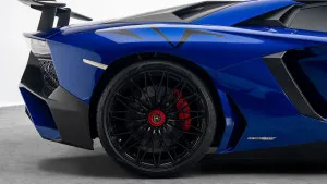 2016 Lamborghini Aventador