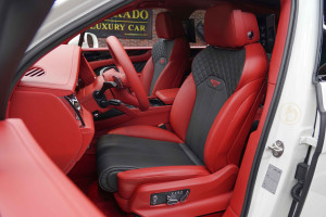 2023 Bentley Bentayga