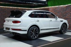 2023 Bentley Bentayga