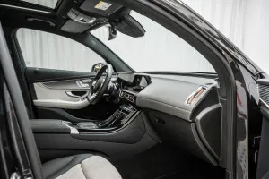 2021 Mercedes-Benz EQC