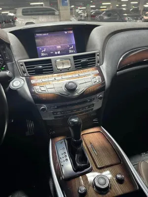 2012 Infiniti M37