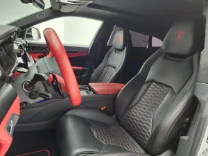 2022 Lamborghini URUS