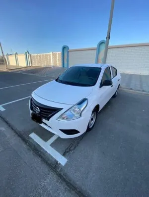 2015 Nissan Sunny