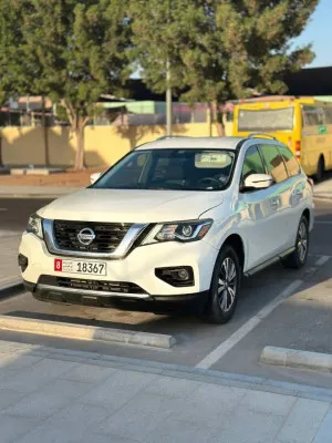 2018 نيسان باثفايندر  in dubai