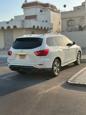 2018 نيسان باثفايندر 