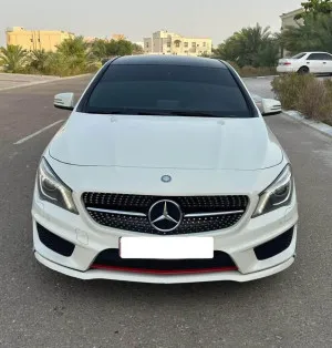 2015 مرسيدس-بنز سي ال اي