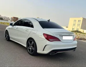 2015 مرسيدس-بنز سي ال اي