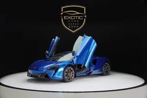 2023 McLaren Artura in dubai