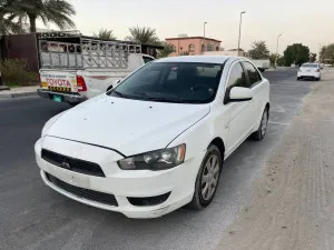 2014 ميتسوبيشي لانسر in dubai