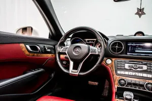 2016 Mercedes-Benz SL