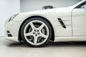 2016 Mercedes-Benz SL
