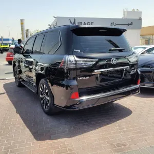 2021 Lexus LX 570