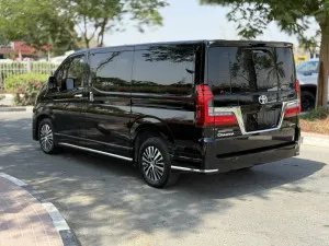 2022 Toyota Granvia
