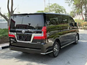 2022 Toyota Granvia