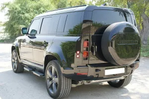 2025 Land Rover Defender