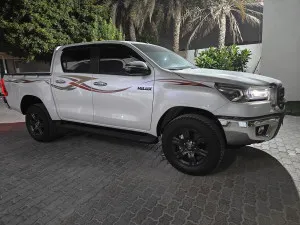 2025 تويوتا هايلوكس in dubai