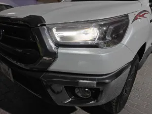 2025 Toyota Hilux