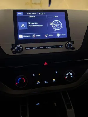 2023 Kia Carens