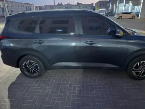 2023 Kia Carens
