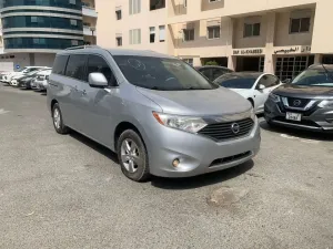 2013 Nissan Quest in dubai
