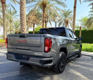 2021 GMC Sierra