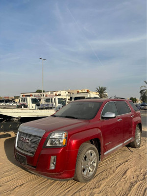 2015 GMC Terrain in dubai