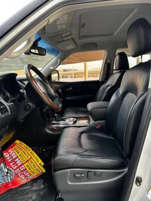 2017 Infiniti QX80
