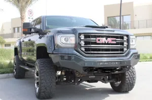 2018 GMC Sierra in dubai