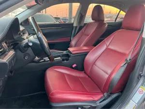 2013 لكزس ES - اي اس